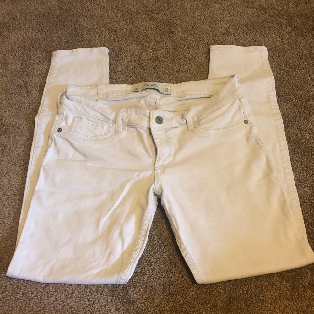 White Abercrombie low rise jeans